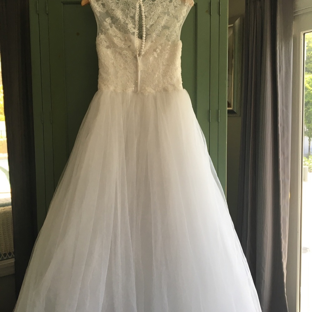 David’s bridal wedding dress NWT